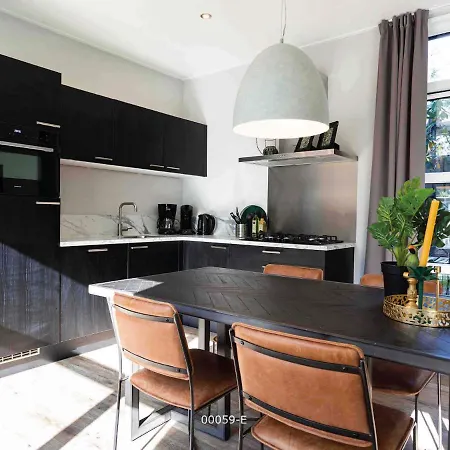 Luxurious With Dishwasher, In A Park, In The Middle Of De Veluwe Chalet